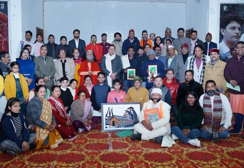 CM धामी ने मुख्य सेवक सदन में किया गढ़वाली फिल्म “रिखुली” का शुभारंभ