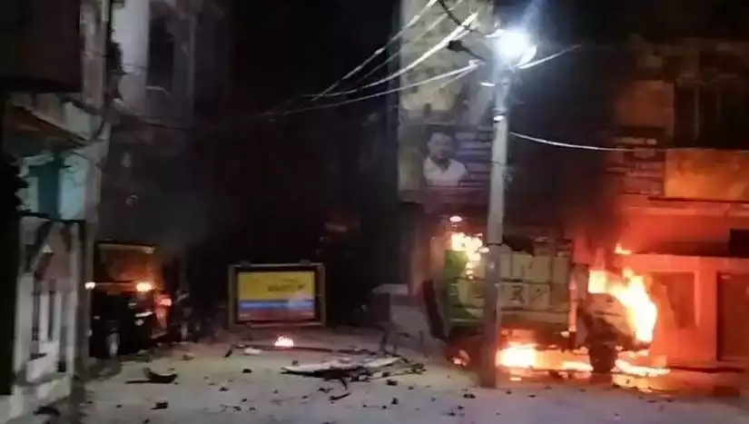 हल्द्वानी में अवैध मदरसा तोड़ने पर हिंसा भड़की, आगजनी, अब तक 6 की मौत