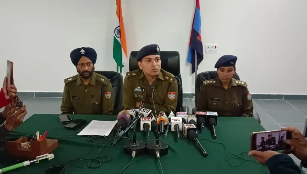 हल्द्वानी हिंसा: बनभूलपुरा हिंसा के 10 और दंगाई गिरफ्तार हल्द्वानी हिंसा: बनभूलपुरा हिंसा के 10 और दंगाई गिरफ्तार