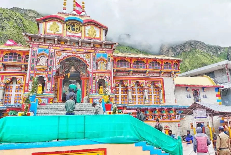 बदरीनाथ धाम के कपाट खुलने की तिथि व समय का ऐलान, जानिए कब शरू यात्रा शुरू
