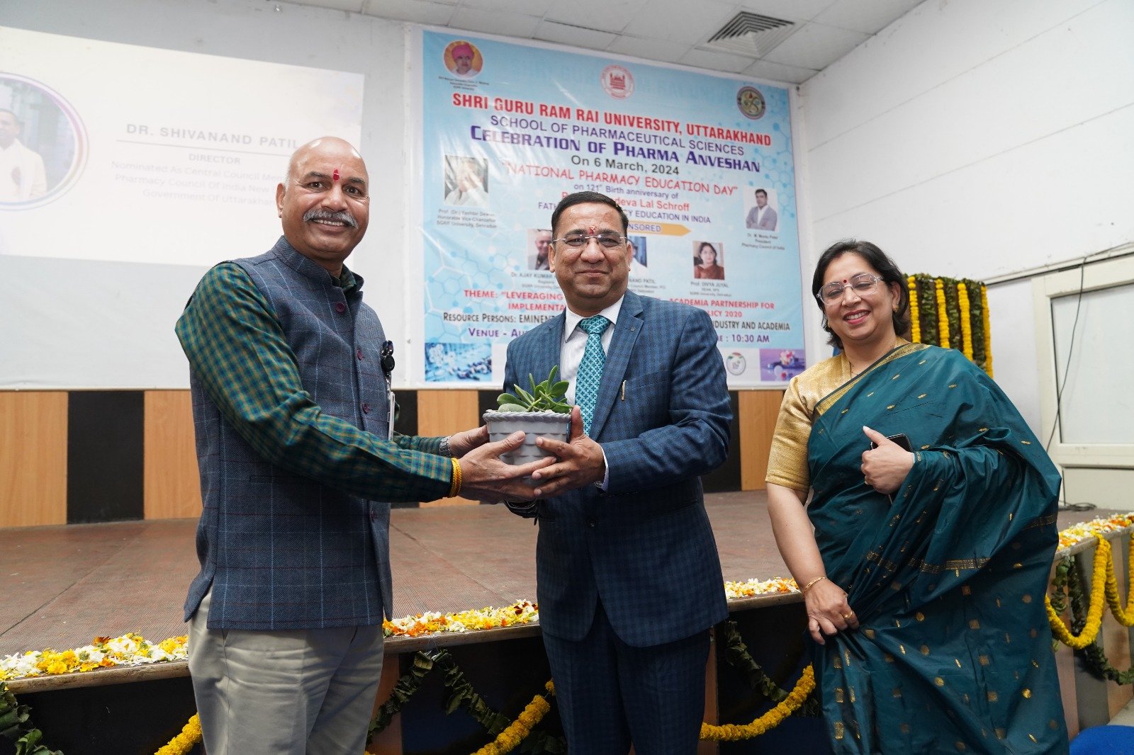 एसजीआरआर यूनिवर्सिटी में फार्मा अन्वेषण 2024 उत्सव का आयोजन