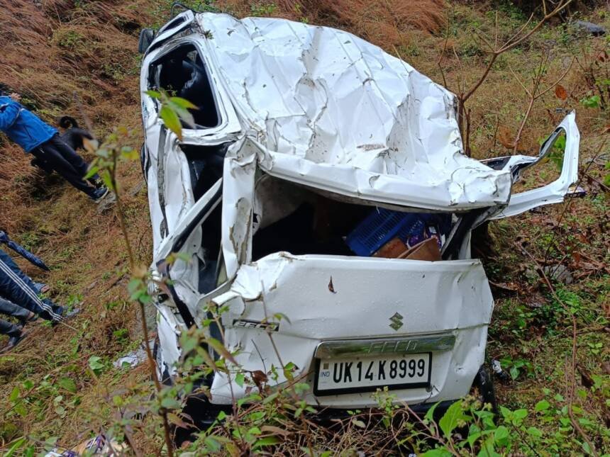 उत्तराखंड में दर्दनाक हादसा, मैसारी के पास खाई में गिरी कार