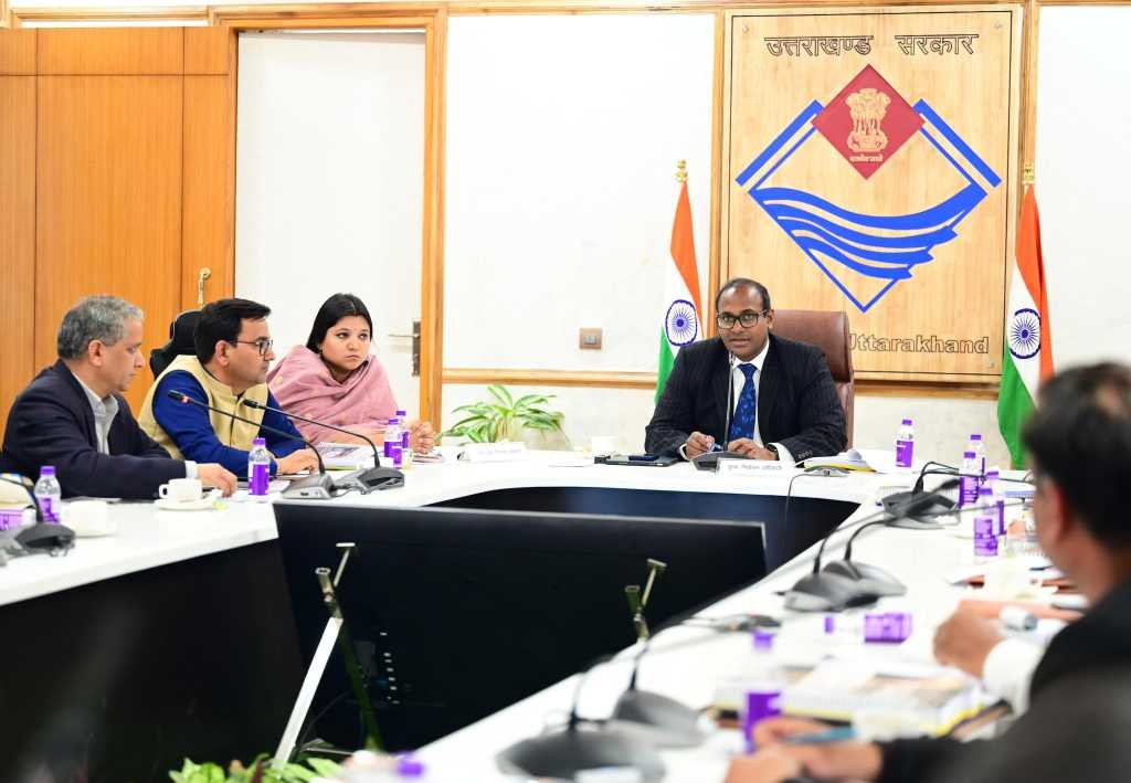 Uttarakhand: चुनाव प्रचार सामग्री में सिंगल यूज प्लास्टिक का इस्तेमाल न किया जाए -सीईओ