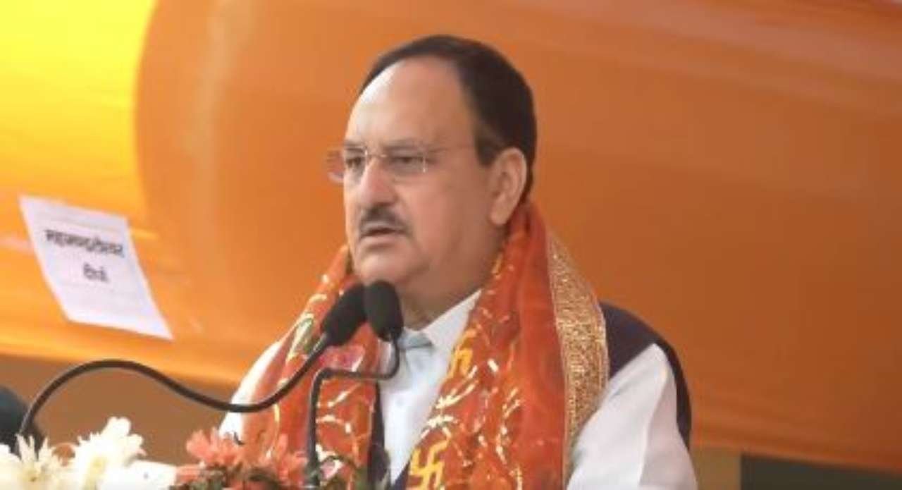 जेपी नड्डा ने हरिद्वार में किया रोड शो, पार्टी प्रत्याशी के लिए मांगा समर्थन