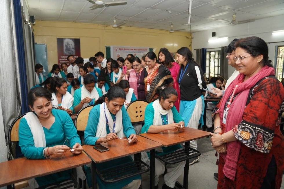 एसजीआरआर विश्वविद्यालय में भविष्य के लिए प्रतिभा का पोषण विषय पर कार्यशाला का आयोजन