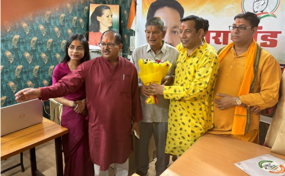 साम्प्रदायिकता का जहर घोलकर समाज को बांटने का काम कर रही भाजपा