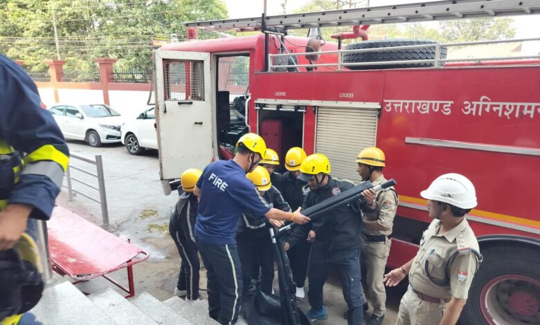 मॉक अभ्यास : उत्तराखंड में आया 5.8 रियेक्टर स्केल का भूकंप मॉक अभ्यास : उत्तराखंड में आया 5.8 रियेक्टर स्केल का भूकंप