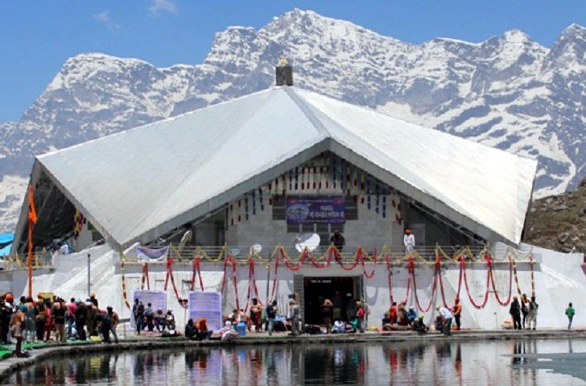 यात्रियों की सुविधा के लिए गुरुद्वारा परिसर में खोला जाएगा बस बुकिंग काउंटर