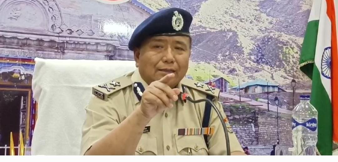नहीं आनी चाहिए श्रद्धालुओं के साथ अभद्र व्यवहार की शिकायतें : पुलिस महानिरीक्षक