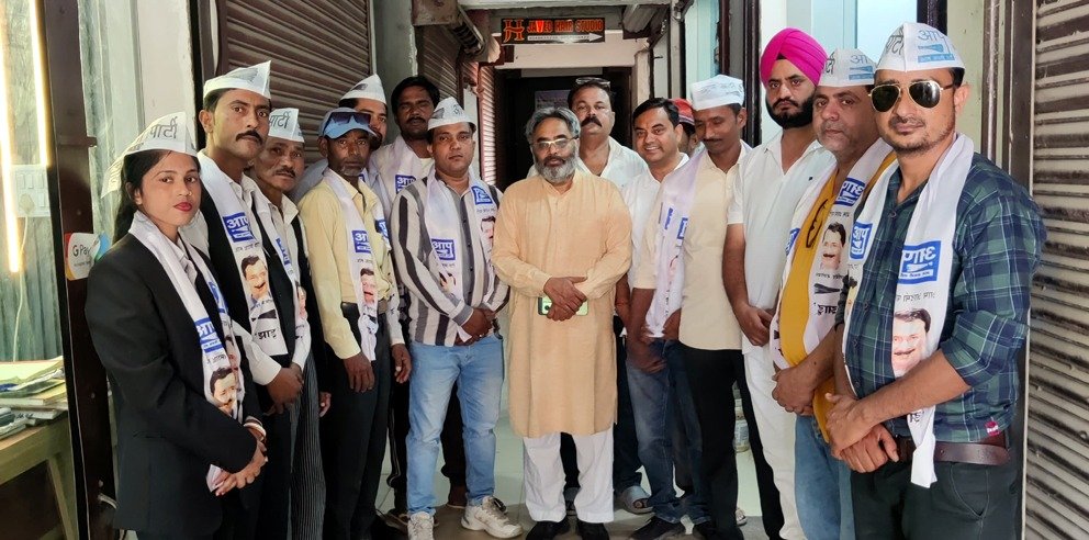 खटीमा में आप पार्टी की नीति लोगों को भाई