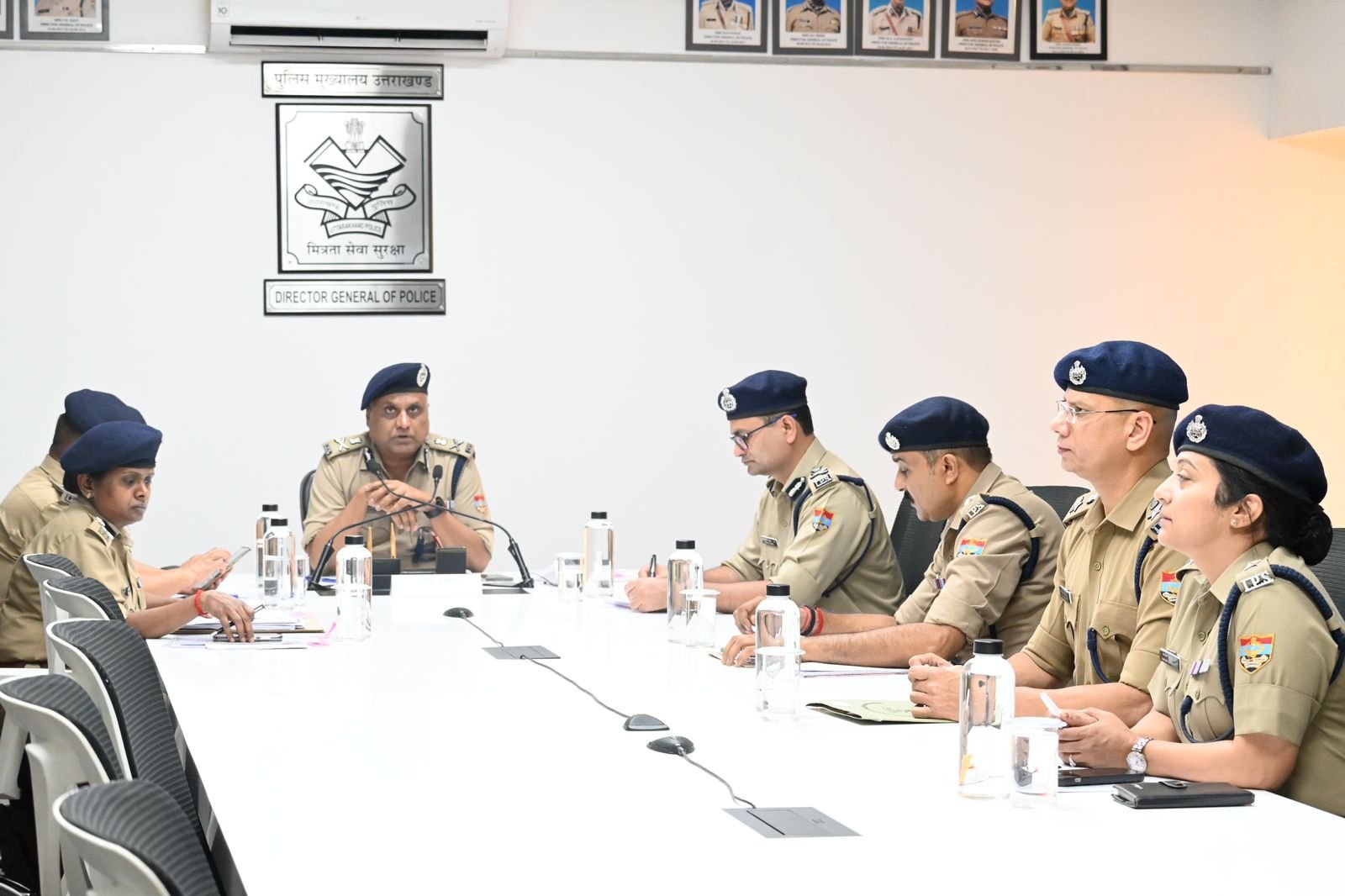 चारों धामों में श्रृद्धालुओं की क्षमता से अधिक भीड़ न हो : अपर पुलिस महानिरीक्षक