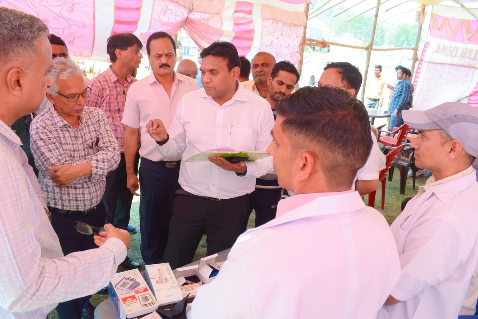 श्रद्धालुओं का अतिथि देवो भवः की परम्परा के तहत किया जाए स्वागत : सचिव स्वास्थ्य