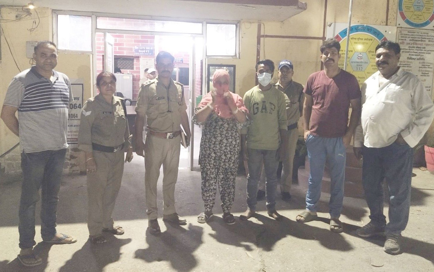 महिला सहित दो अंतर्राज्यीय ड्रग्स तस्कर गिरफ्तार