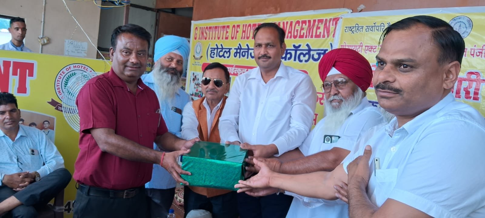 पत्रकारिता दिवस के अवसर पर विचार गोष्ठी का आयोजन