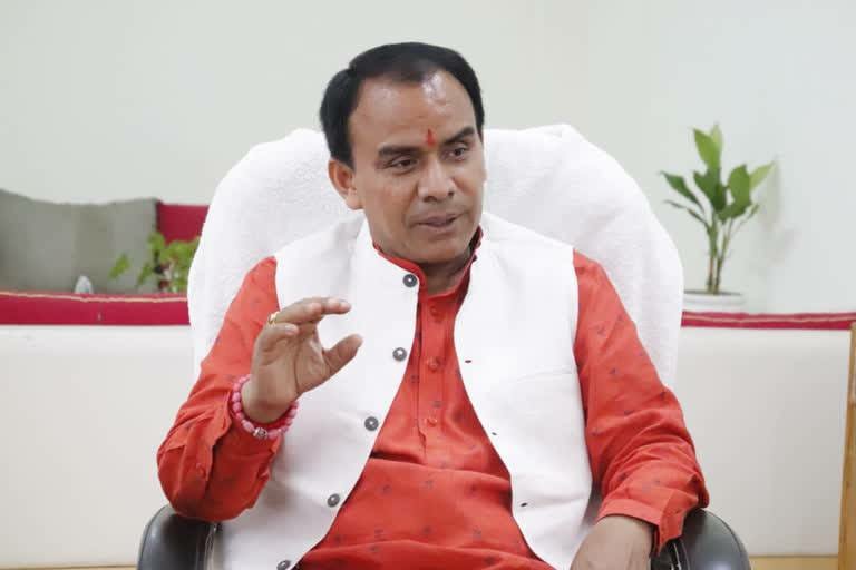 सूबे में एनसीसी कैडेट्स का धुलाई भत्ता हुआ चार गुना: डॉ. धन सिंह रावत