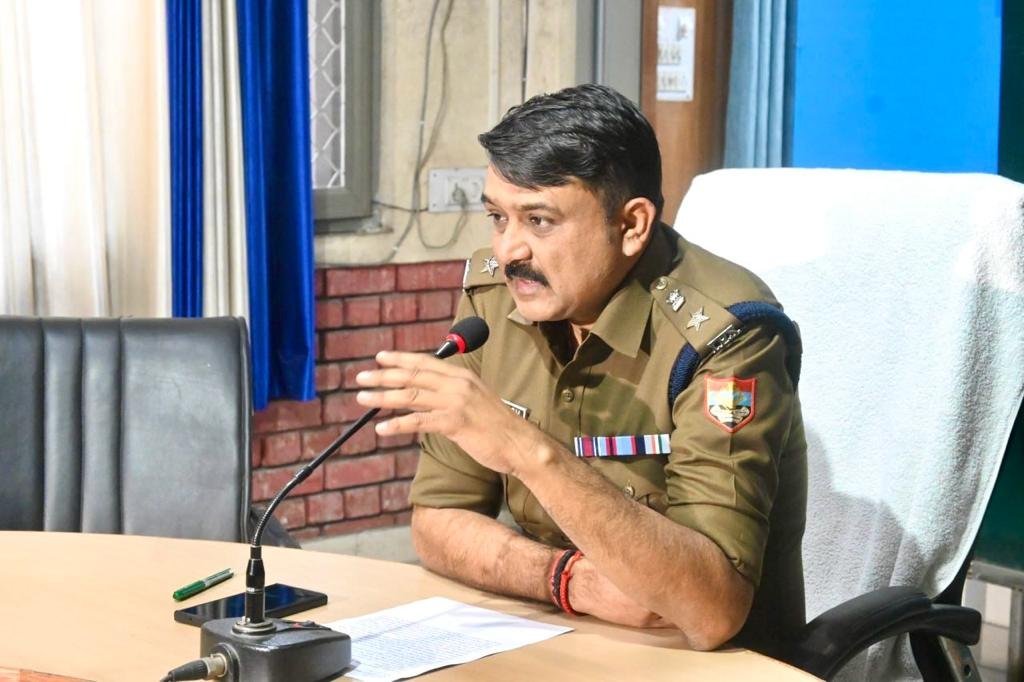 सामने आयी युवको को नौकरी के नाम पर विदेश ले जाकर बंधक बनाये जाने की घटना