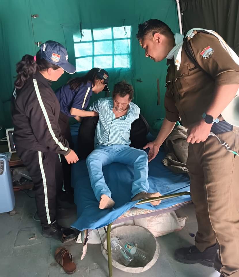 गिर गया श्रद्धालु का ऑक्सीजन लेवल