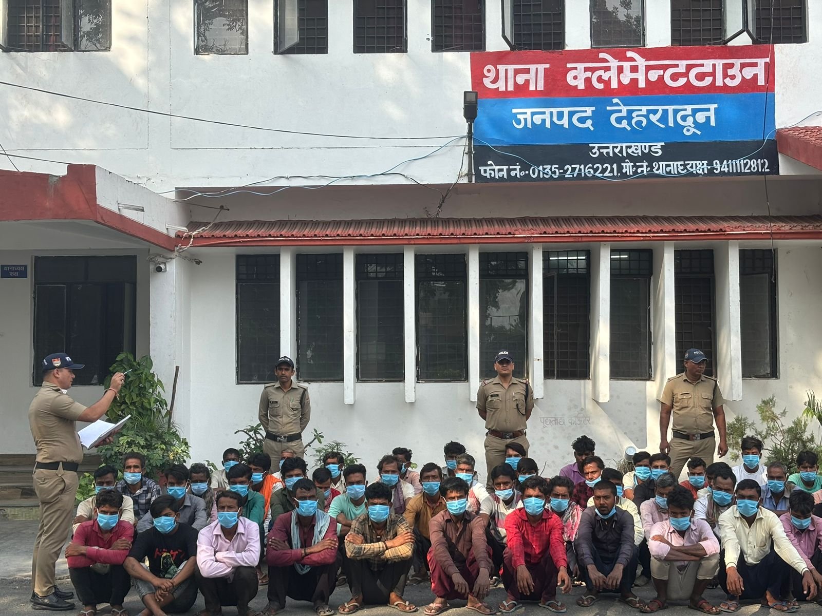 क्लेमनटाउन पुलिस ने चलाया सत्यापन अभियान