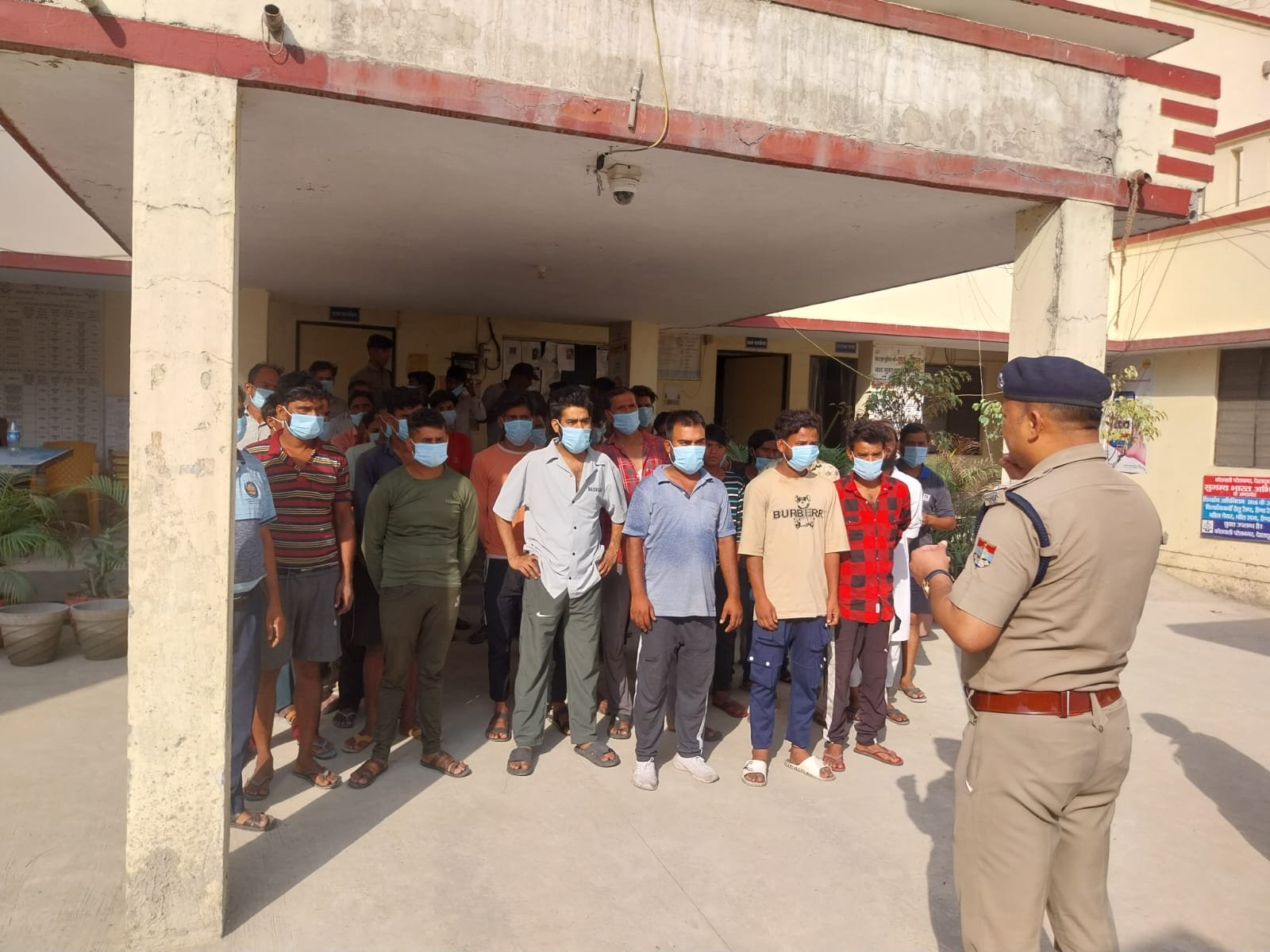 102 मकान मालिकों का पुलिस एक्ट में चालान, दस लाख बीस हजार रूपये का जुर्माना