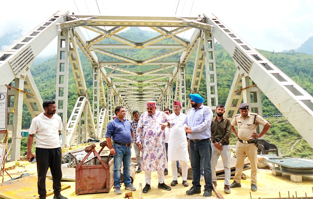 भारत नेपाल मोटर पुल का निरीक्षण