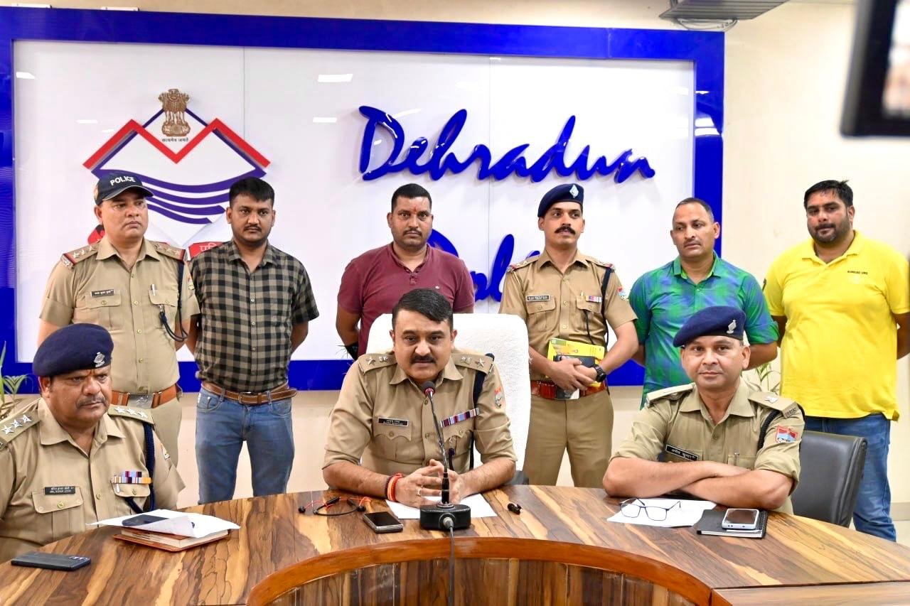 तीन लाशो का हाल, अवैध सम्बंध बने जी का जजांल