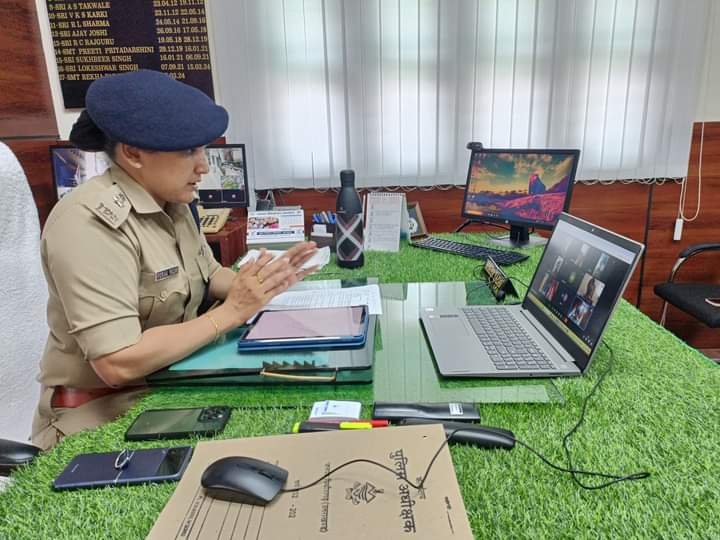 नए कानूनों को लागू करने के लिए पिथौरागढ़ पुलिस ने कसी कमर