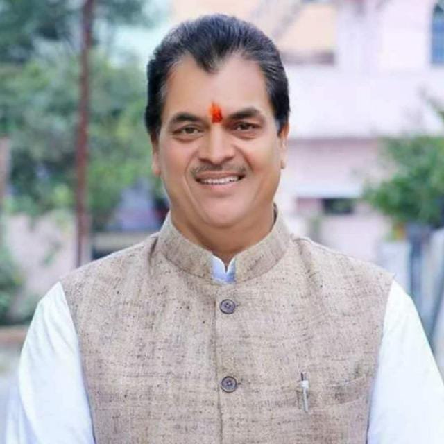 वित्त मंत्री ने दी मरीजों को राहत, चिकित्सा सेवा शुल्क किया कम