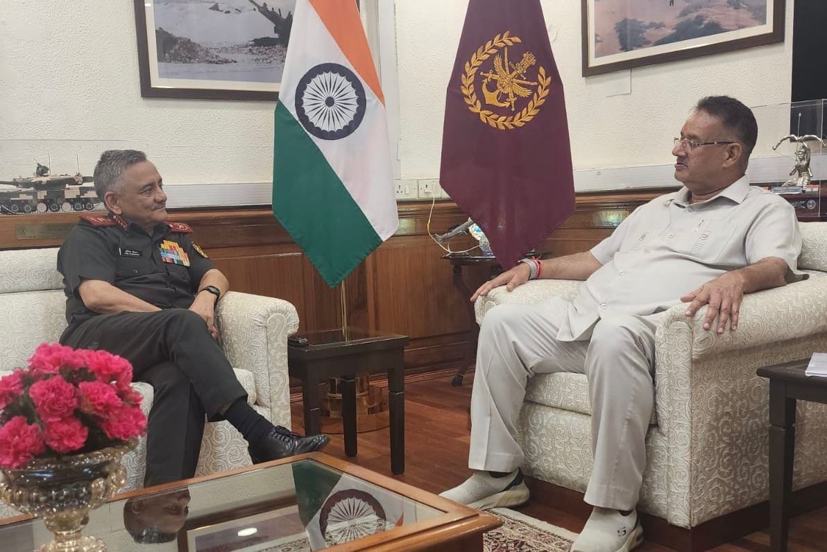 सैनिक कल्याण मंत्री ने की सीडीएस जनरल से मुलाकात