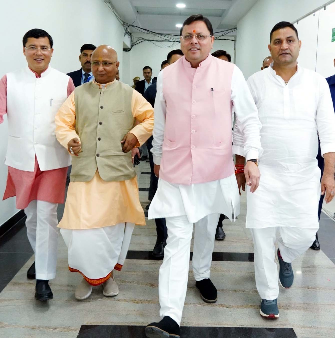 अनुपूरक बजट पारित, कांग्रेस विधायकों ने किया सत्र का बहिष्कार