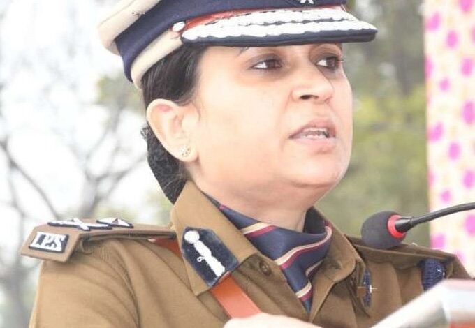 सराहनीय सेवा के लिये पदक से सम्मानित होंगे पुलिस अधिकारी