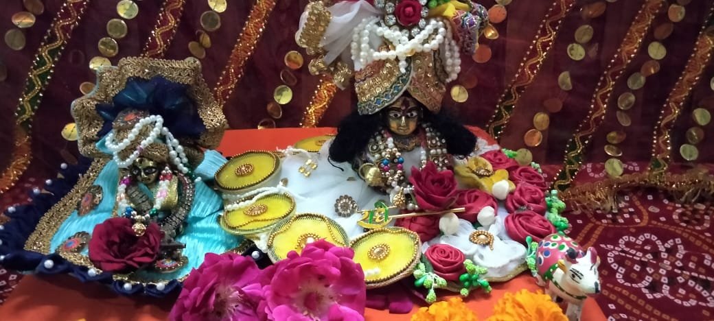 ‘नंद के घर आनंद भयो, जय कन्हैया लाल की’ हाथी घोड़ा पालकी, जय कन्हैया लाल की