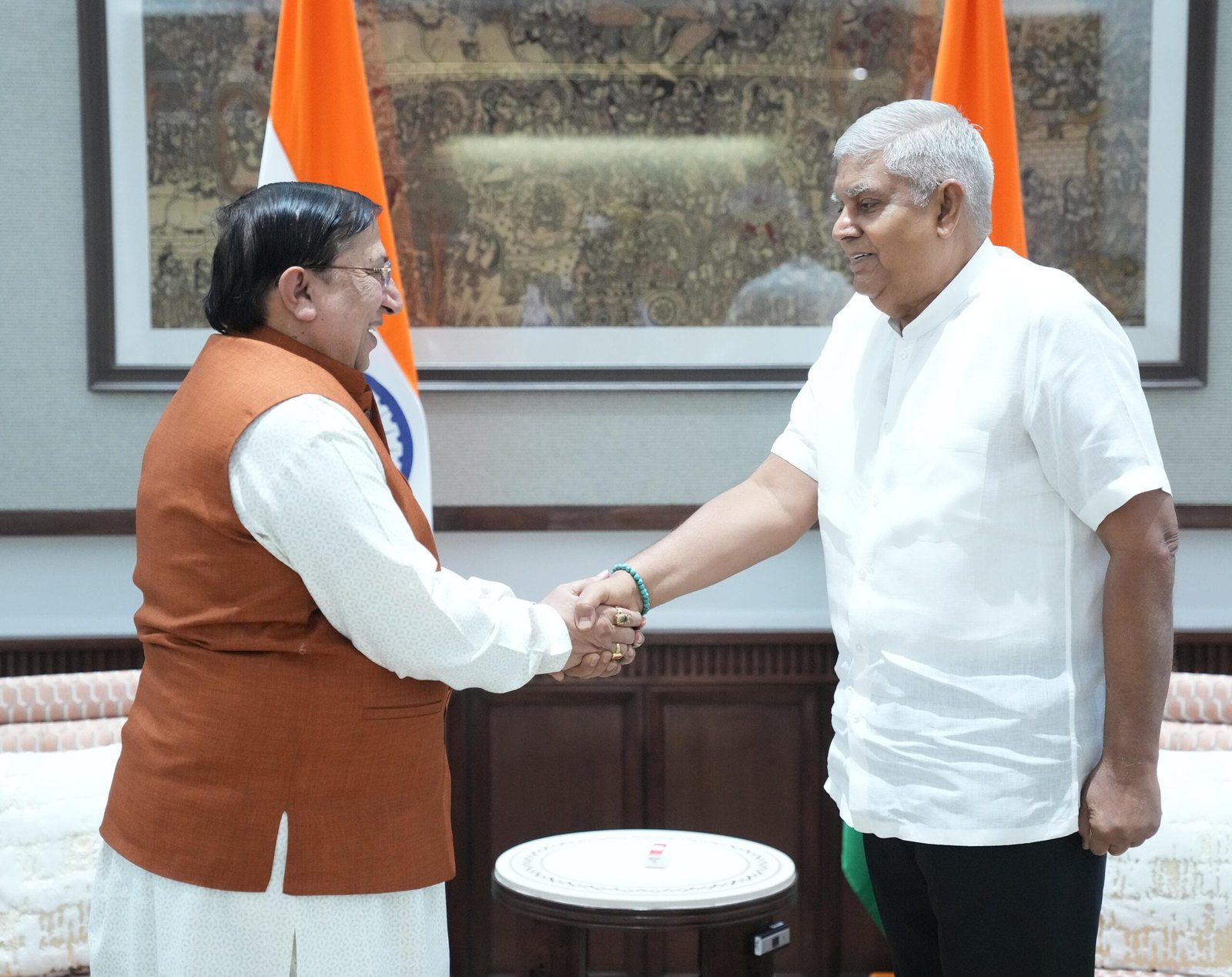 डा. नरेश बंसल ने की उपराष्ट्रपति से मुलाकात