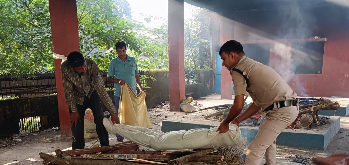 दून पुलिस ने निभाया मानवता का फर्ज