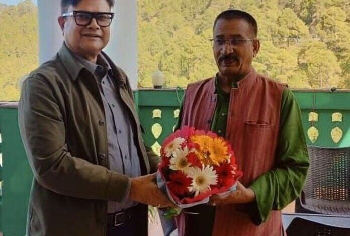 किशोर ने शिक्षा सचिव से की टिहरी में केन्द्रीय विद्यालय खोलने की मांग किशोर ने शिक्षा सचिव से की टिहरी में केन्द्रीय विद्यालय खोलने की मांग