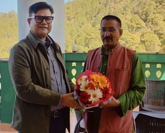 किशोर ने शिक्षा सचिव से की टिहरी में केन्द्रीय विद्यालय खोलने की मांग