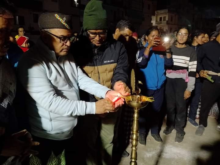 इगास बग्वाल कार्यक्रम आयोजित किया