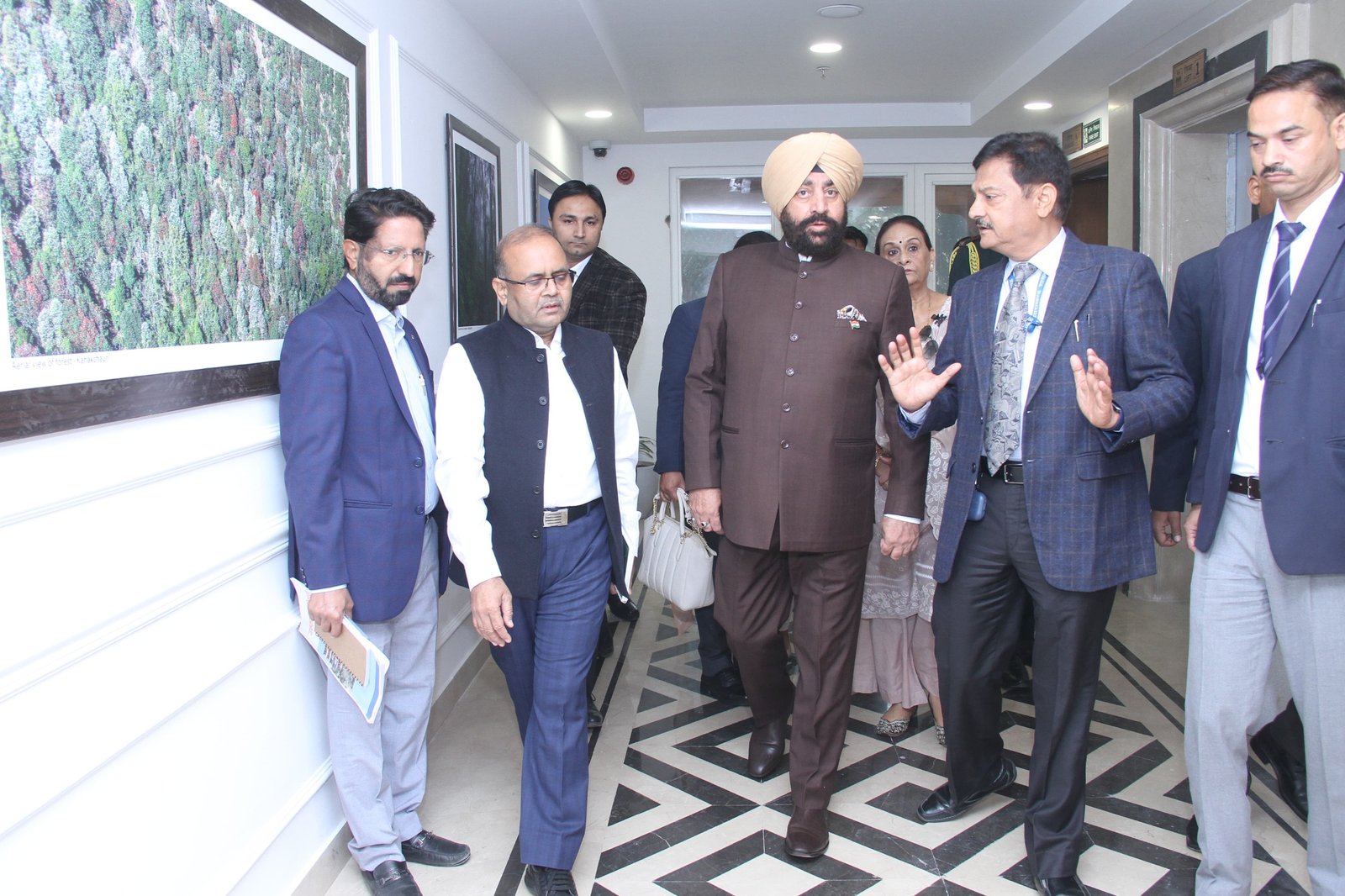 राज्यपाल ने किया ‘उत्तराखण्ड निवास’ का भ्रमण