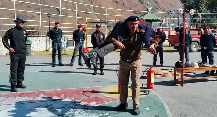 सुरक्षित भविष्य की ओर एक कदम