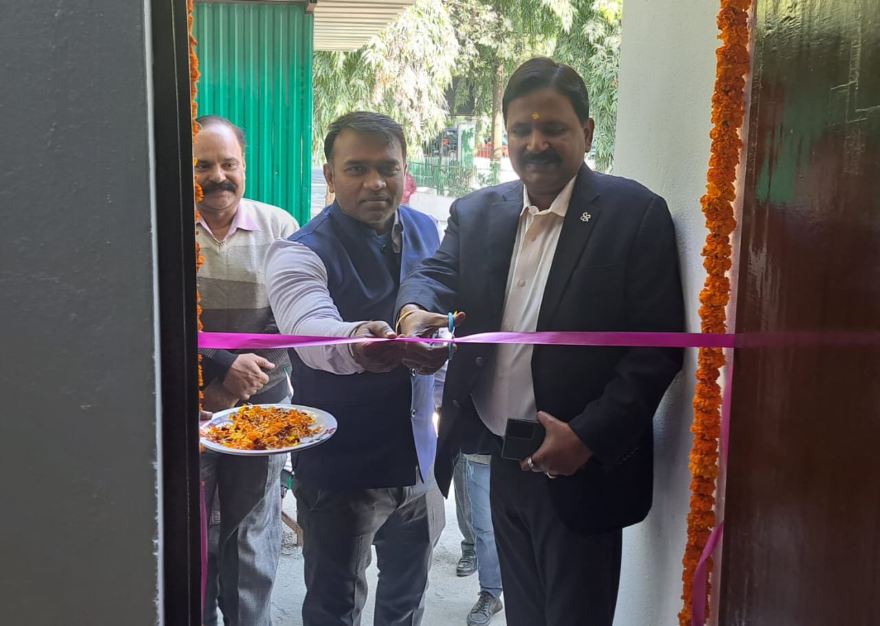 कैंट श्रमिक संघ के यूनियन कार्यालय का उद्घाटन