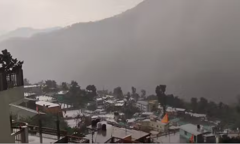 चारधाम यात्रा के शुभारंभ पर बदलेगा मौसम, येलो अलर्ट, तीर्थयात्रियों के लिए भी एडवाइजरी चारधाम यात्रा के शुभारंभ पर बदलेगा मौसम, येलो अलर्ट, तीर्थयात्रियों के लिए भी एडवाइजरी
