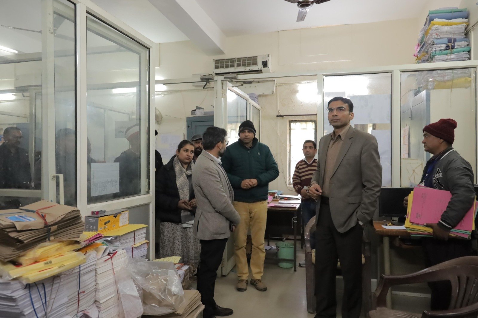 जिलाधिकारी लेटर मॉनिटिरिंग सिस्टम पर अद्यतन होने लगे हैं पत्र