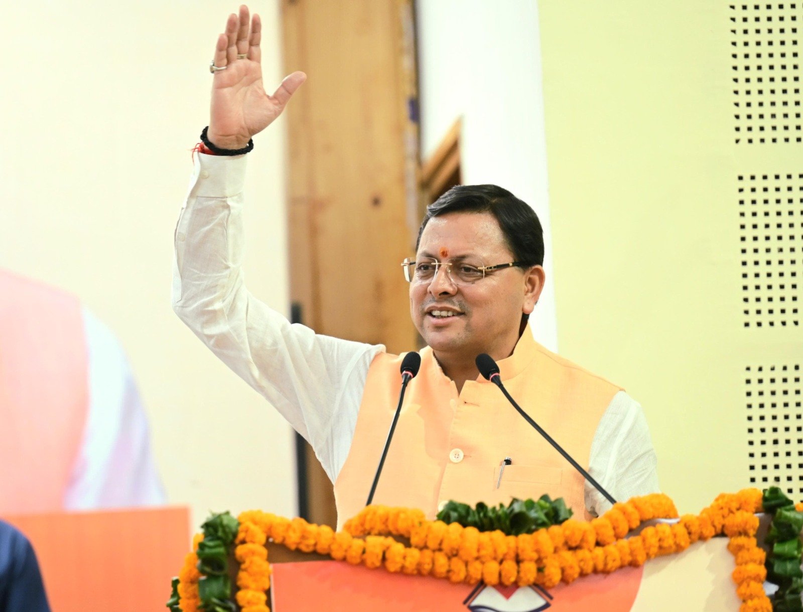 एडोप्ट ए विलेज योजना के तहत विदेशों में रह रहे प्रवासियों ने चिन्हित किए गांव