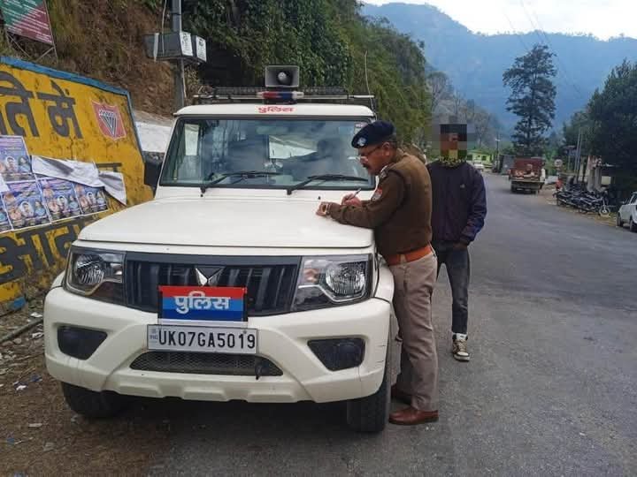 लडाई-झगडा करने वाले दो व्यक्तियो को कराई हवालात की सैर