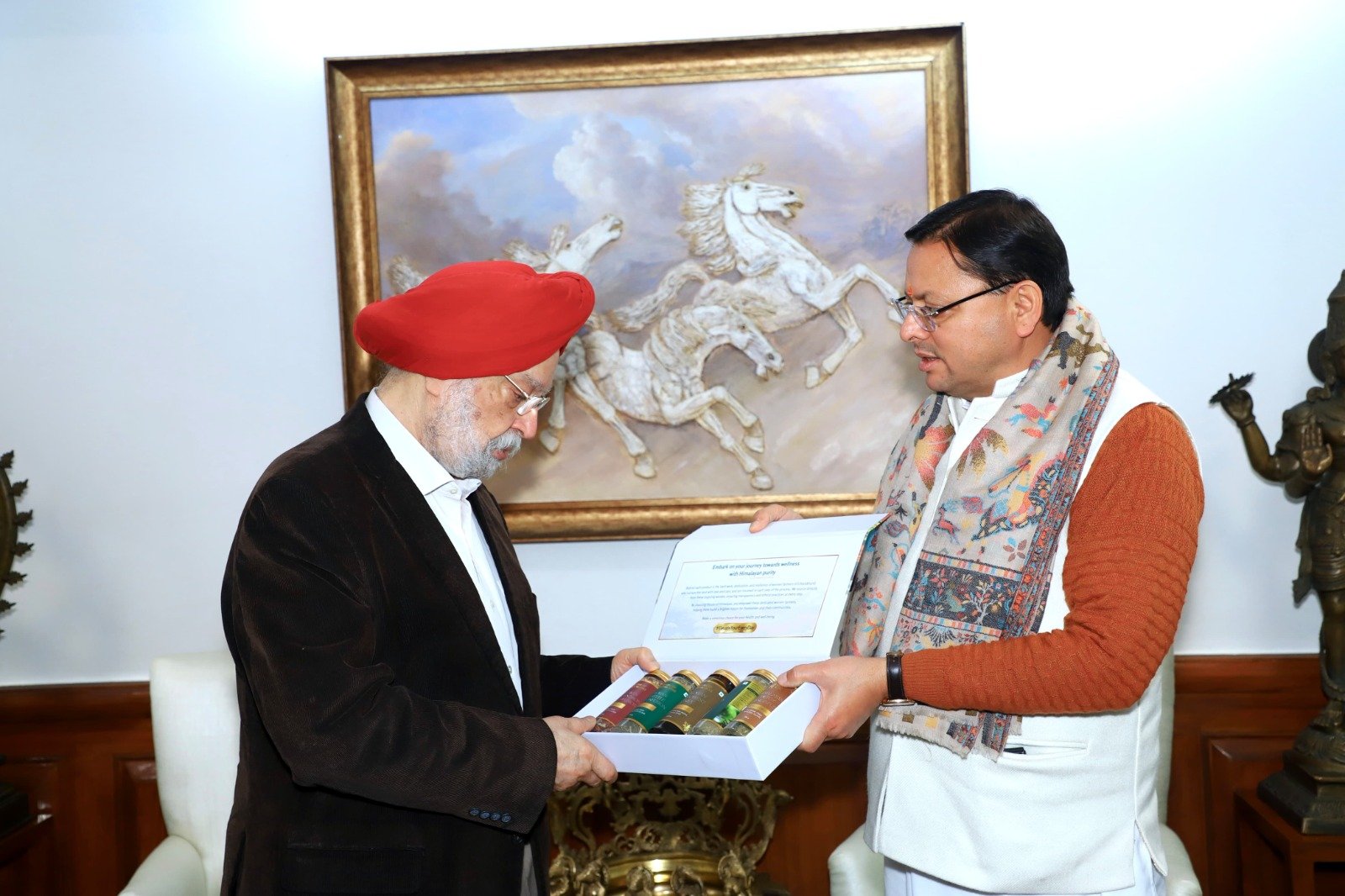 केंद्रीय मंत्री को किया राष्ट्रीय खेलों के लिए आमंत्रित