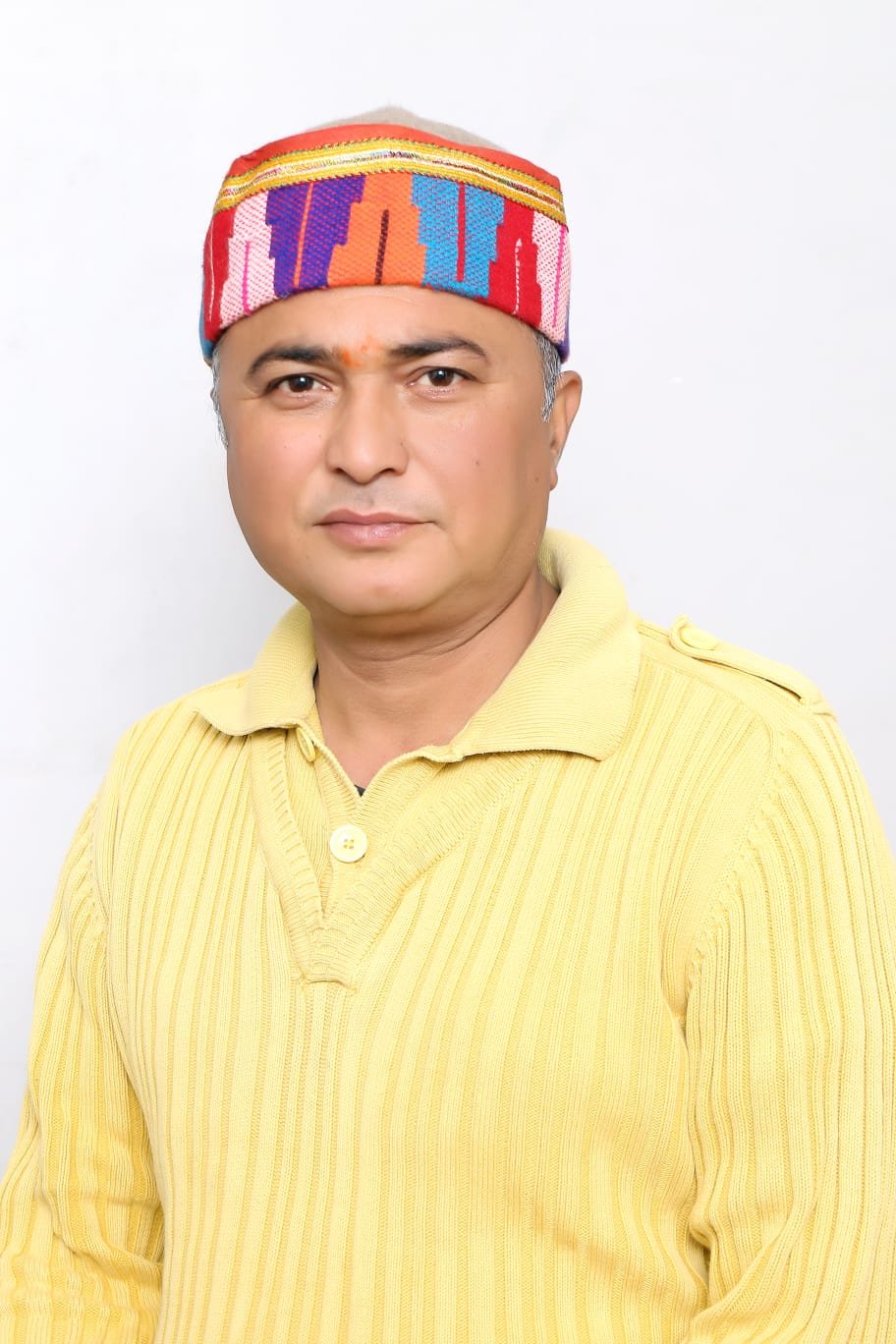 ज्वाला दत्त शर्मा ने किया नगर निगम वार्ड संख्या 66 रायपुर से चुनावी आगाज