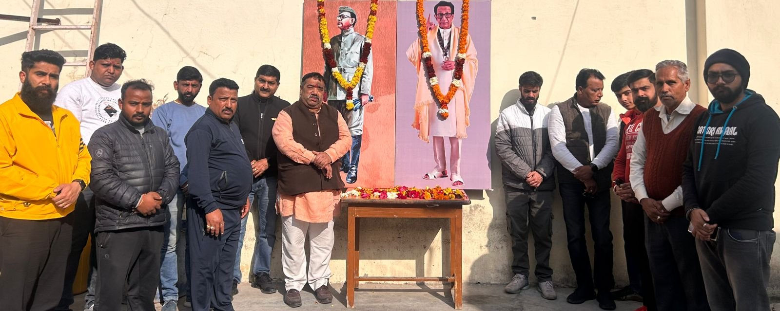 शिवसेना उत्तराखंड ने अर्पित की पुष्पांजलि