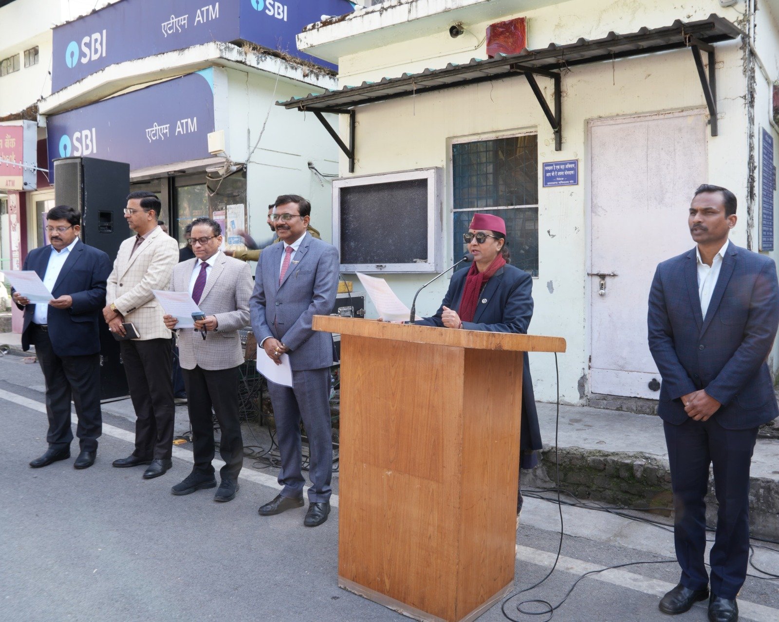 मुख्य सचिव ने दिलाई मताधिकार के प्रयोग की शपथ