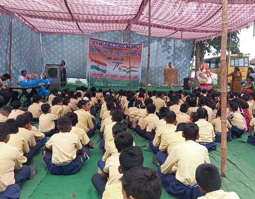 प्रेरणादायक : अच्छी शिक्षा को पहुँचाया घर-घर तक