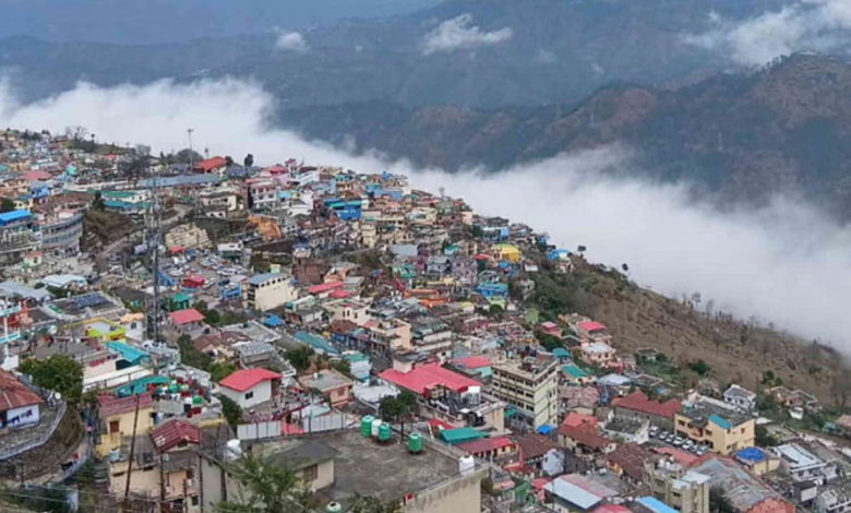 गर्मी की तपिश करने लगी परेशान, आज पहाड़ों में बदलेगा मौसम, मैदान में राहत के आसार कम गर्मी की तपिश करने लगी परेशान, आज पहाड़ों में बदलेगा मौसम, मैदान में राहत के आसार कम