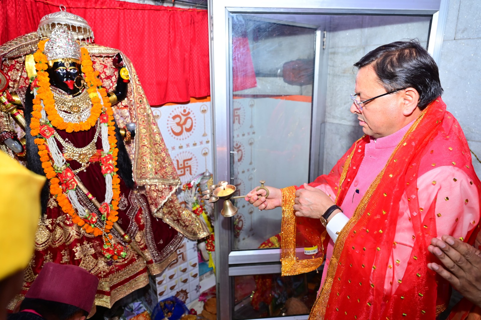 मुख्यमंत्री पुष्कर सिंह धामी ने मां अग्नेरी के ऐतिहासिक मंदिर प्रांगण में आयोजित चैत्र अष्टमी मेला में प्रतिभाग किया